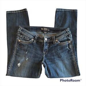 SILVER JEAN CO “Twisted Capri” Distressed Jean Capri size 28